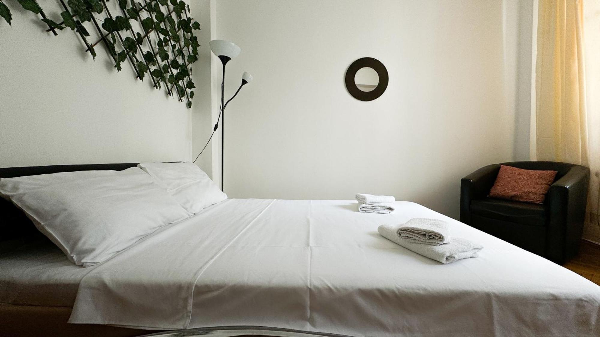 Victoria Avenue Apartments Bukarest Eksteriør billede